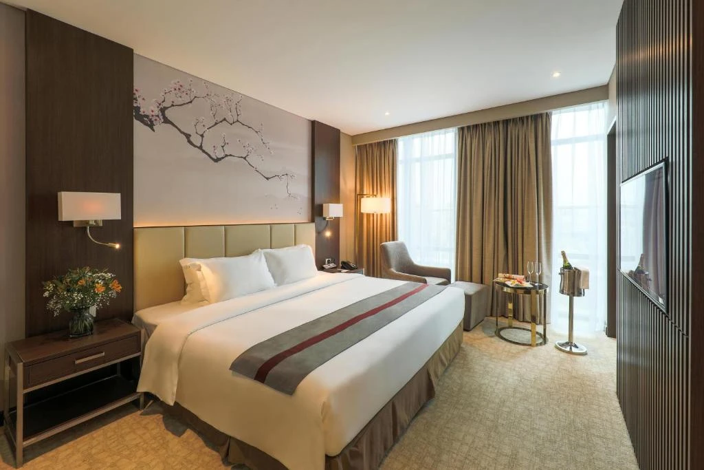 Grand Vista Hotel
