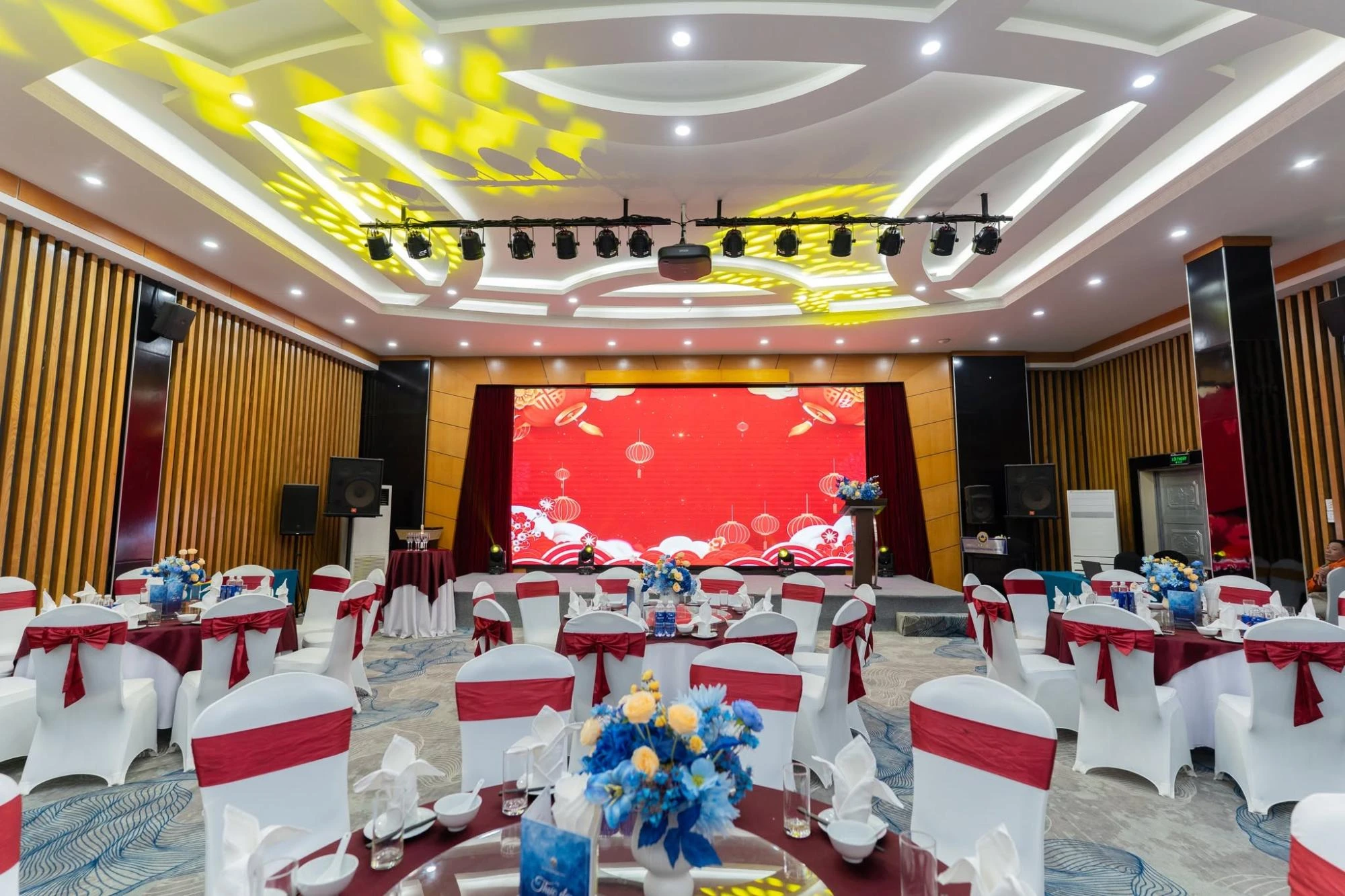 Khách sạn Bảo Sơn (Bao Son International Hotel)